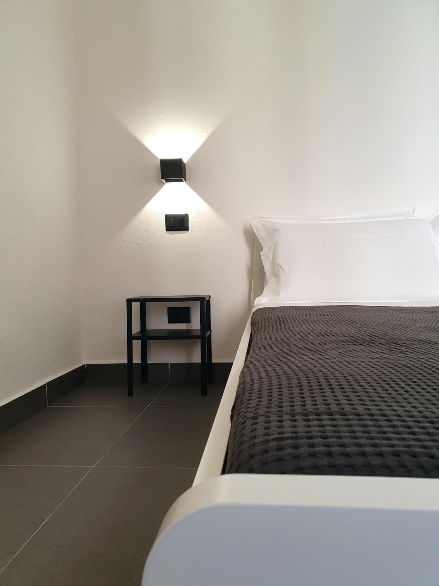 Sant'Agostino Xxxii Apartment ลาสเปเซีย ภายนอก รูปภาพ